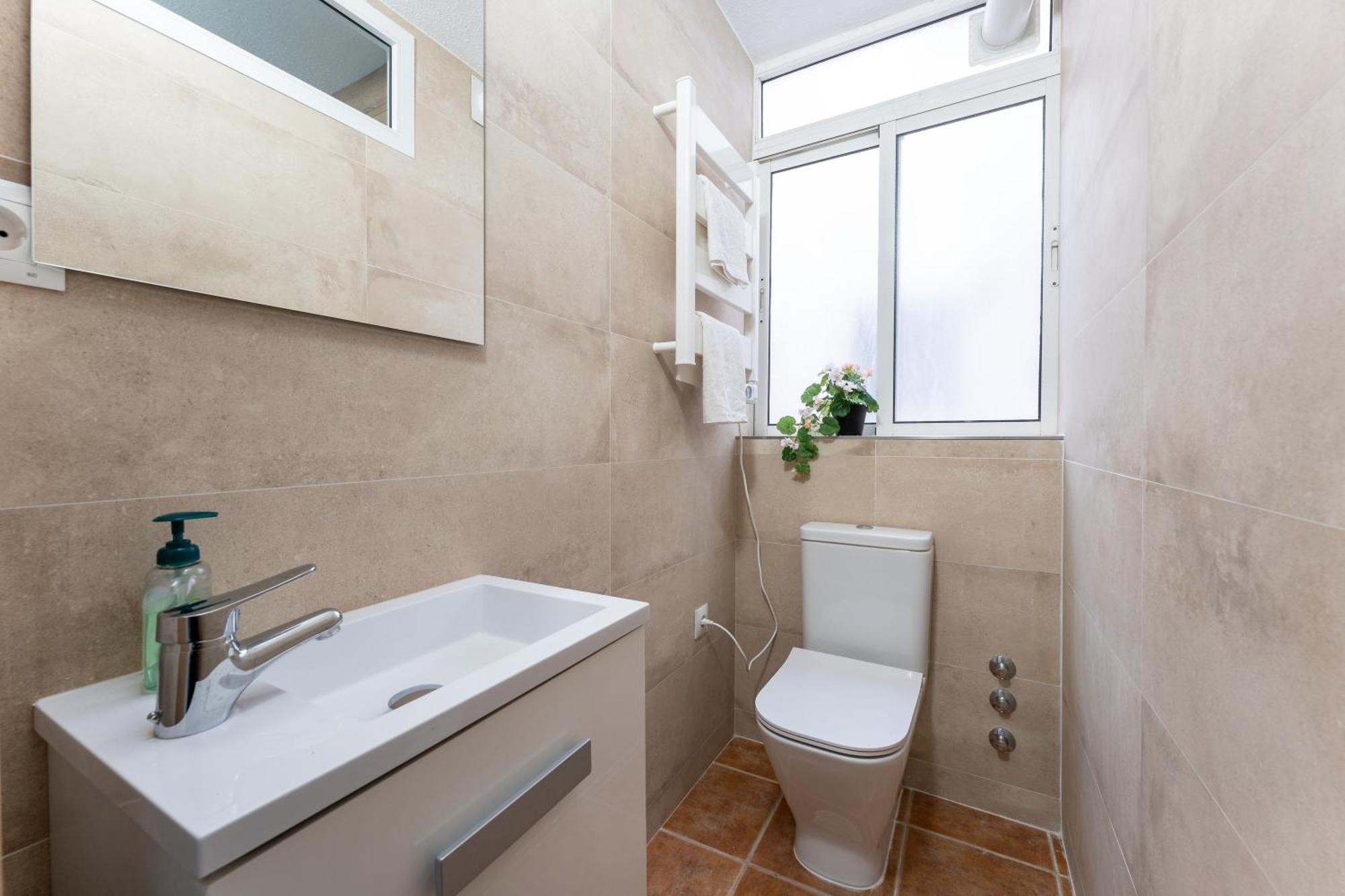 Apartamento Malaga Centro Luaran gambar