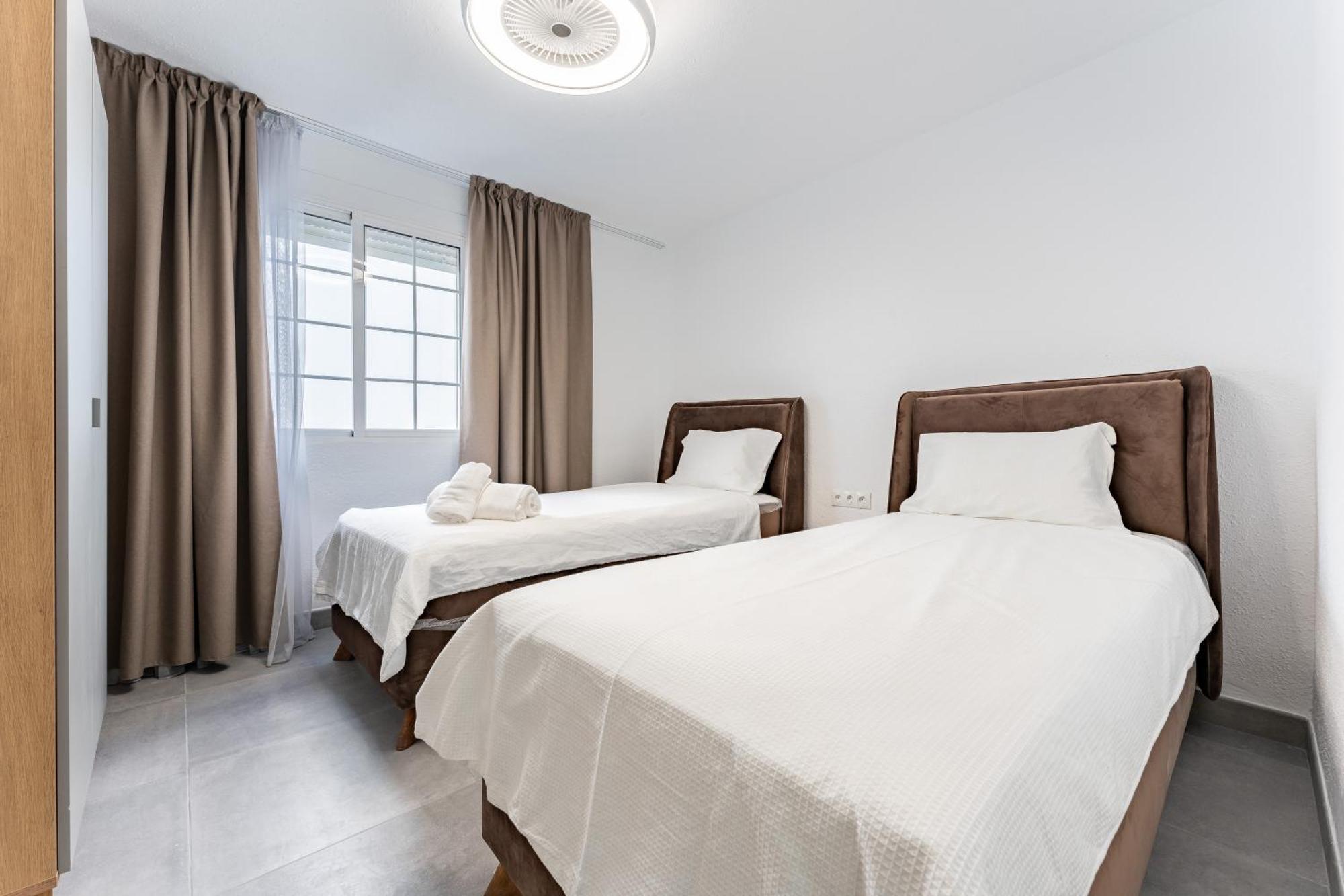 Apartamento Malaga Centro Luaran gambar
