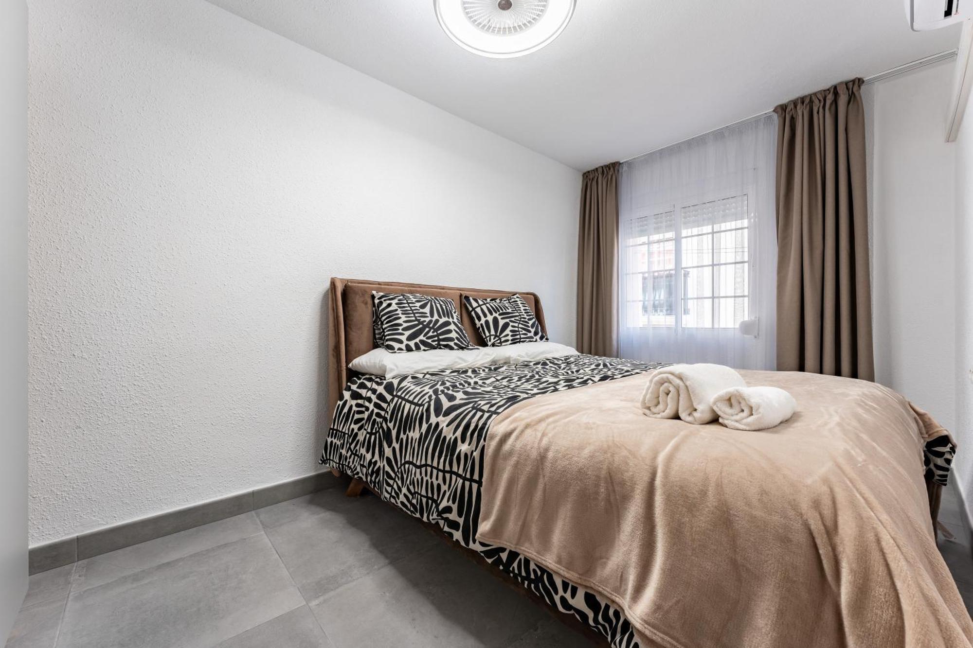 Apartamento Malaga Centro Luaran gambar