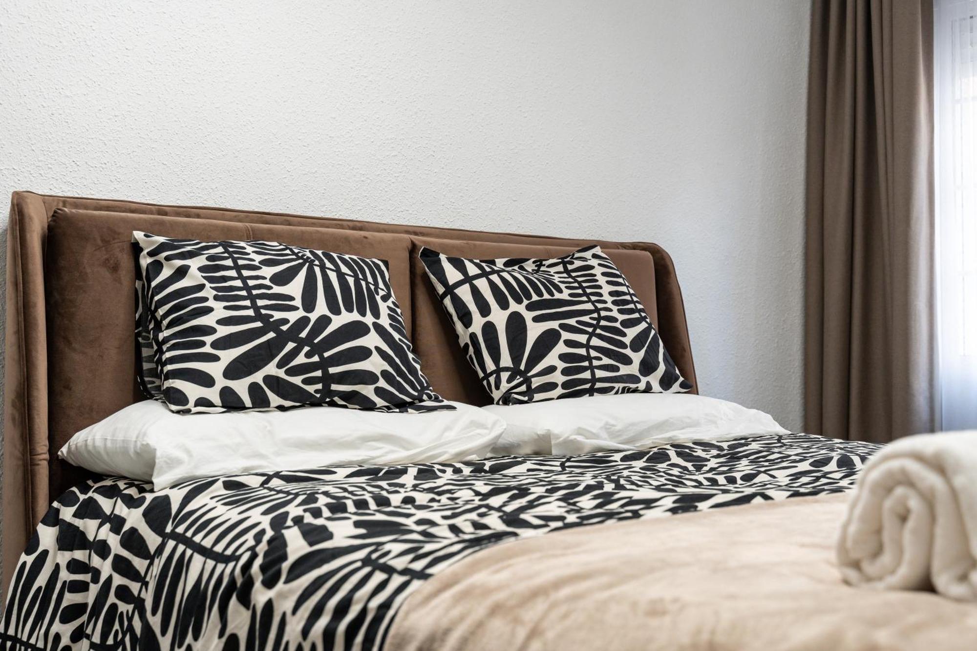 Apartamento Malaga Centro Luaran gambar